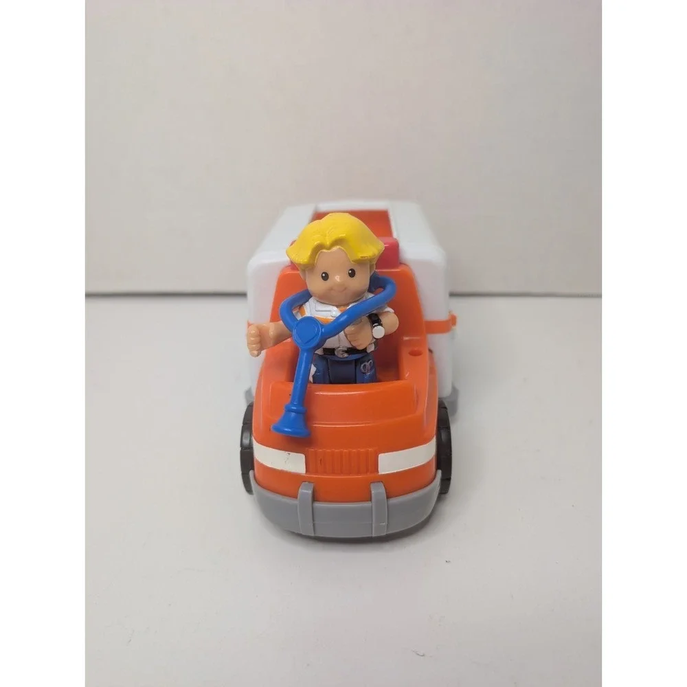 Fisher Price Little People Rescue Medic Ambulance EMT Doctor Stethoscope